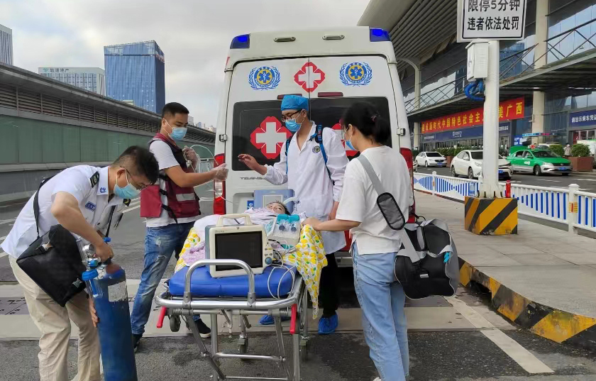 连平县救护车出租公司